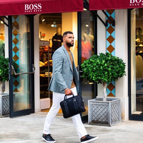 De volta à rotina com estilo! 💼 A campanha "Back to Work" chegou ao Designer Outlet Algarve! Encontre as melhores peças...